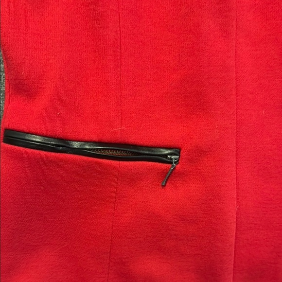 Planet Red Tailored Blazer, lined Sleek Collarless Design and zip pockets - Picture 8 of 14